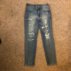 High waisted ripped jegging